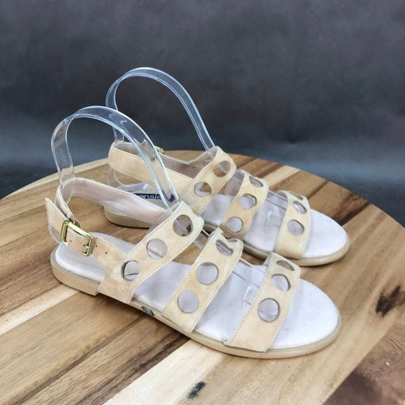 Kensie Beige Suede Slingback Adjustable Flat Sandals Womens Size 6 - Picture 1 of 7